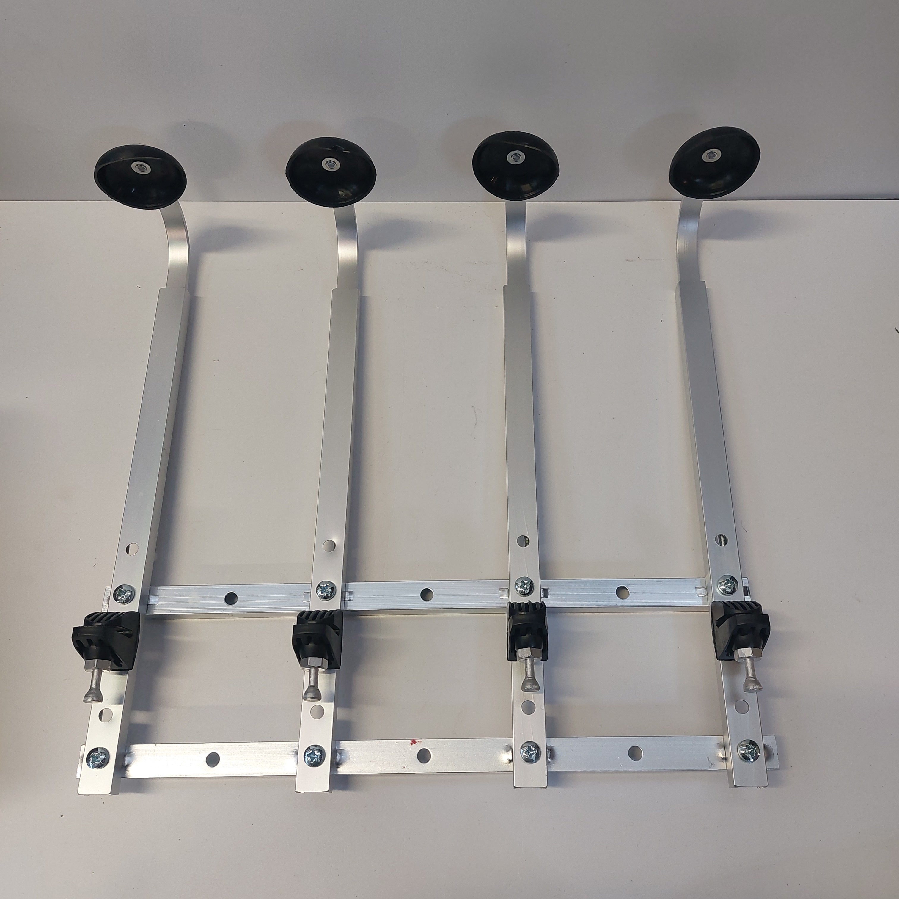 Set of 4 wall mounted optic brackets PUB SUPPLIES