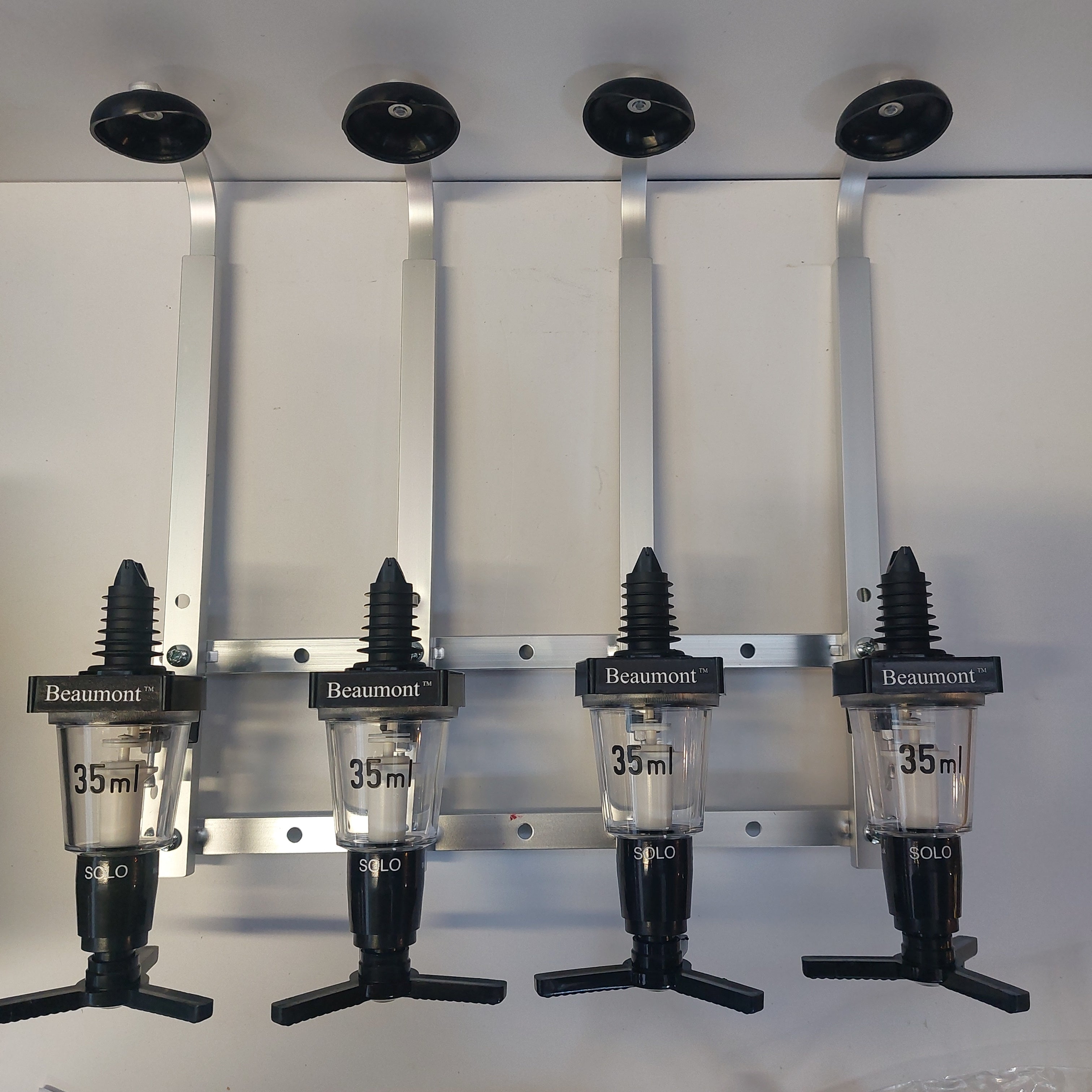 4 optic and wall bracket set PUB SUPPLIES