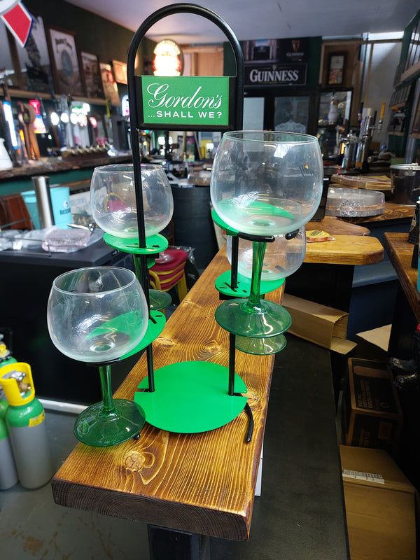 Gin tree and glasses