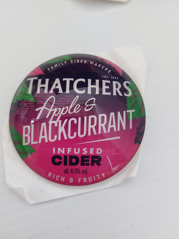 Thatchers apple & blackcurrant round badge