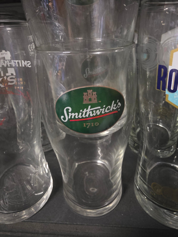 SMITHWICKS PINT GLASS