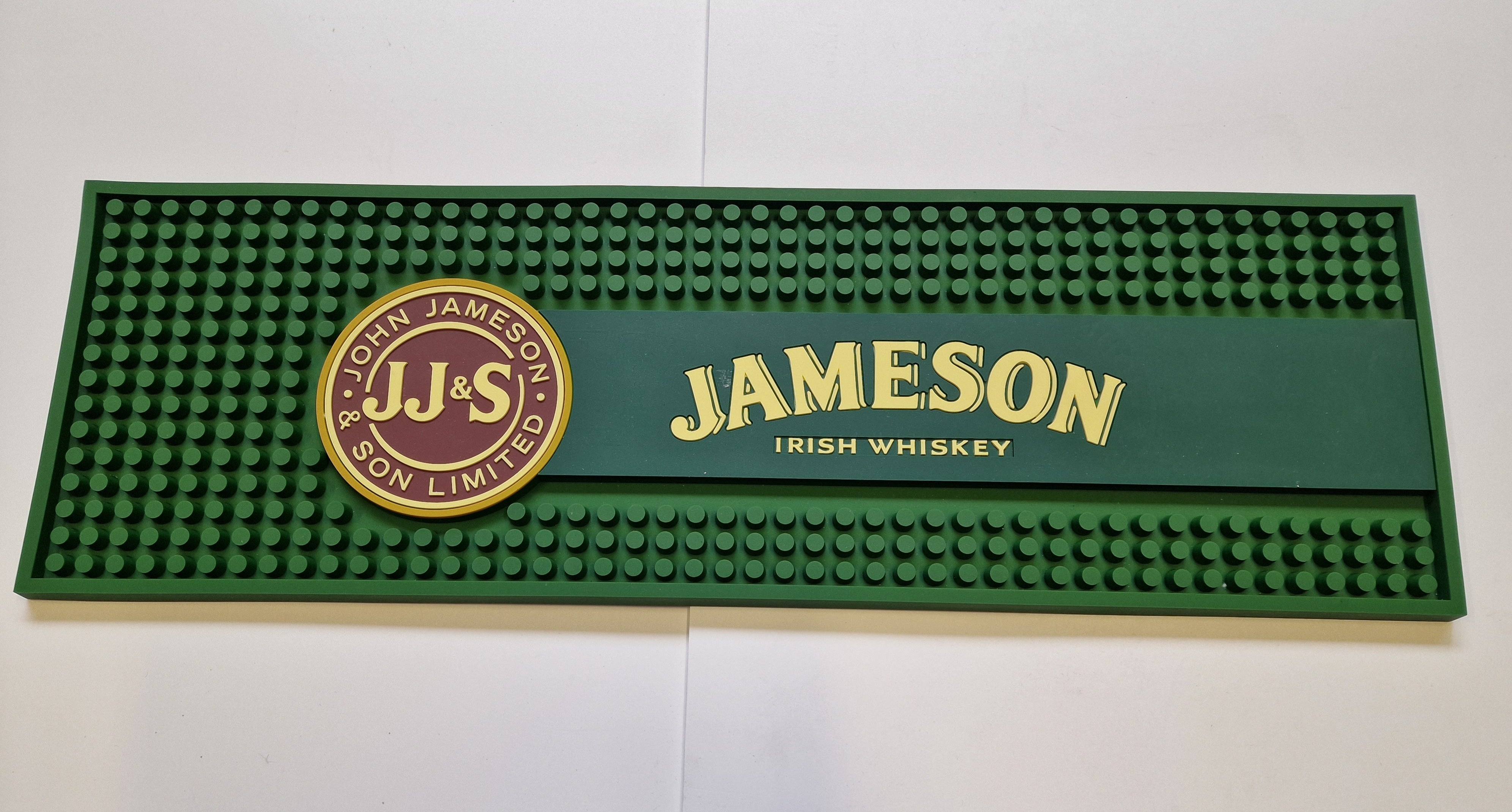 Zhuge Non-Slip Rubber Bar Mat Bar Runner Glass Drip Tray Beer Drink Rail Bars Service Mat Green 30 45cm 11 8 17 7inch Zhuge Non-Slip Rubber Bar Mat Bar Runner Glass Drip Tray Beer Drink Rail Bars Service Mat Green 30 45cm 11 8 17 7inch